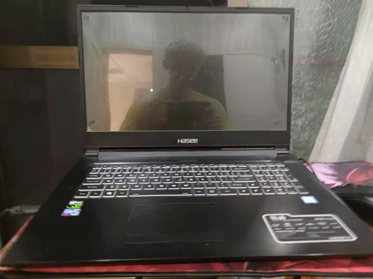 神舟战神G7M 9代i7 显卡1650。内...