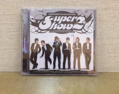 韩庚主唱 super junior 演唱会...