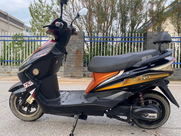 雅迪电动车60v20a 功能一切正常,前后...