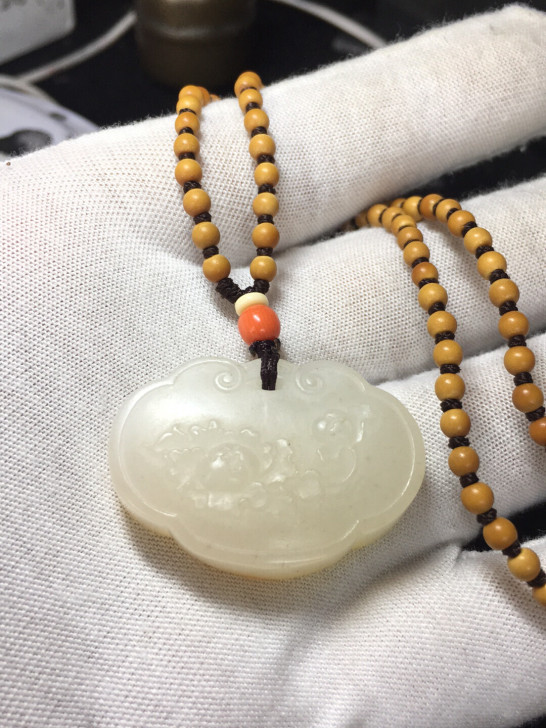 玉雕一个