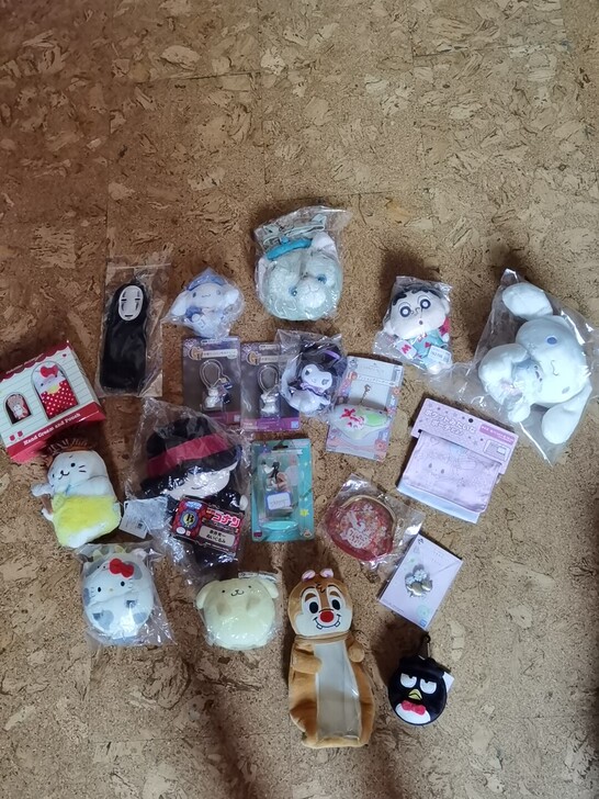 全新 ,日本小玩偶三丽欧,柯南,猫老师,小...