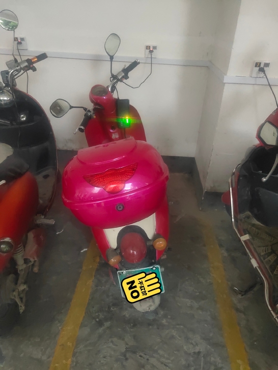 自用绿源电动车，48V，刚换的电瓶，因为要...