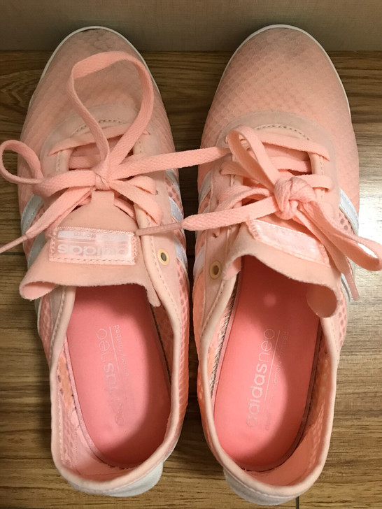 阿迪达斯adidas 橘粉网织 运动鞋 3...