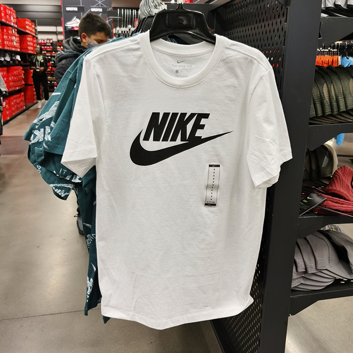 Nike/耐克 男士T恤 灰色灰色灰色