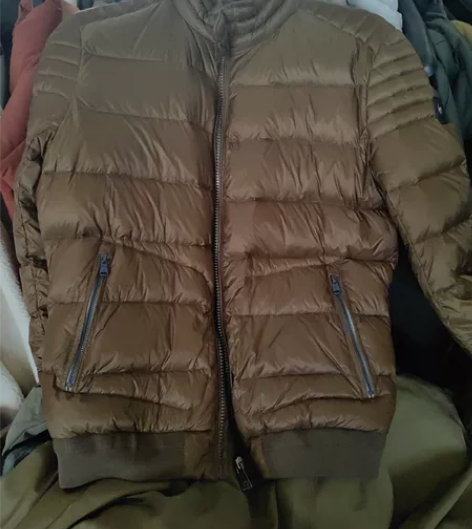 出口意大利男士鹅绒羽绒服,余170一件,孤...