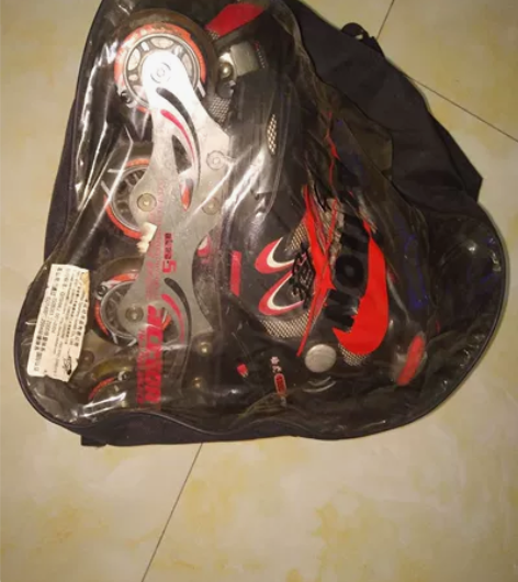 森海溜冰鞋轮滑鞋单排轮滑鞋旱冰鞋,尺码是3...