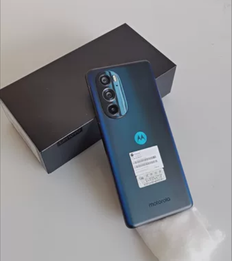 摩托罗拉x30 12+256准新机 一个字...