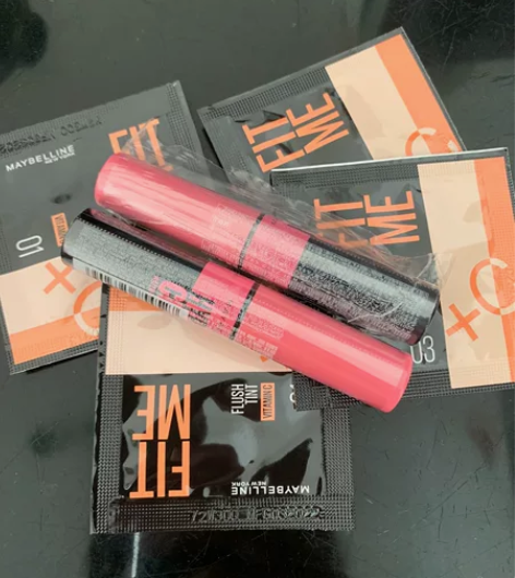 (发2支)美宝莲摩天翘防水睫毛膏小样4.5...
