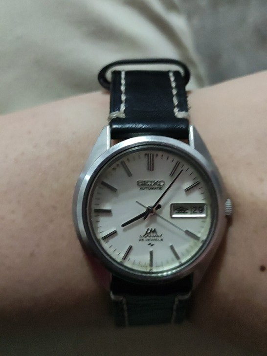 精工5206,25钻,52系机芯要强于一般...
