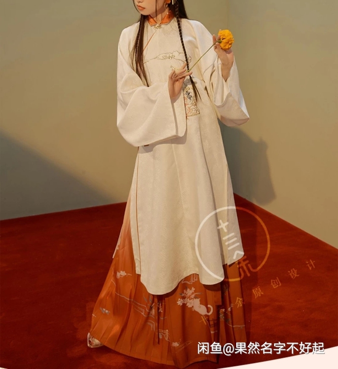 【十三余 小豆蔻儿】[称猫] 绣花立领斜襟...