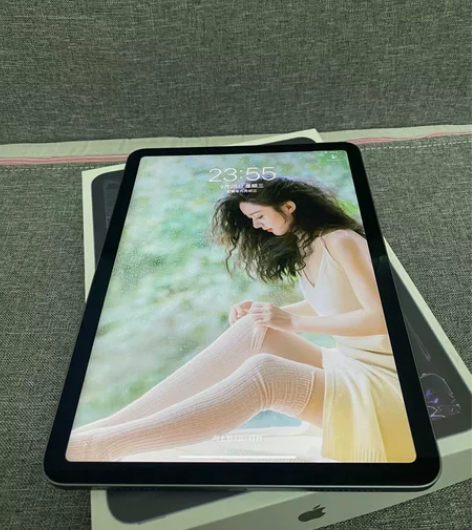 特价出iPad Air4 2020款 1...