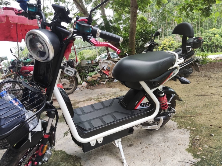 自用电动车