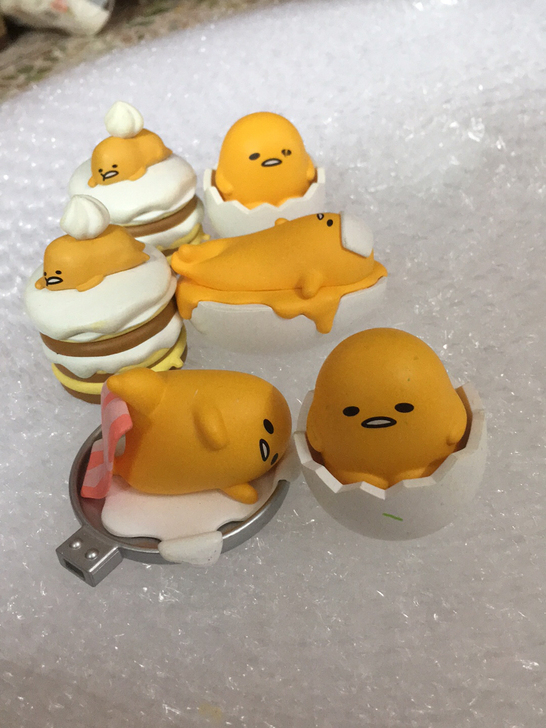 POPMART泡泡玛特gudetama蛋黄...