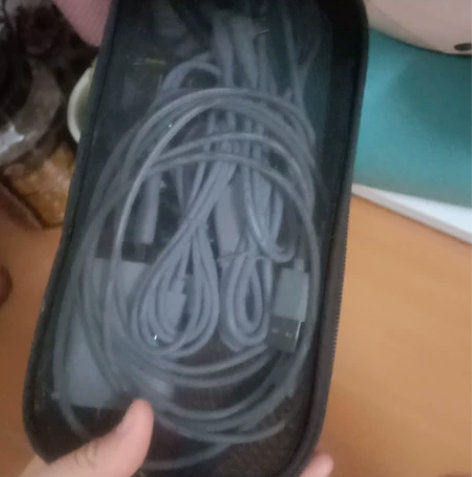 数据线,充电器,充电头,插排 全部低价出售...