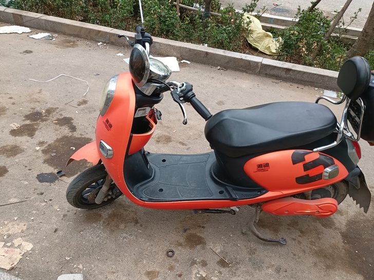 卖电动车