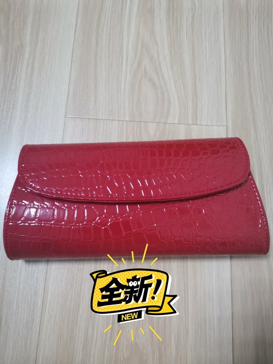 老婆结婚用的,闲置无用,无任何瑕疵,送木梳
