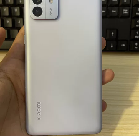 小米12pro 8+128蓝色，外观成色接...
