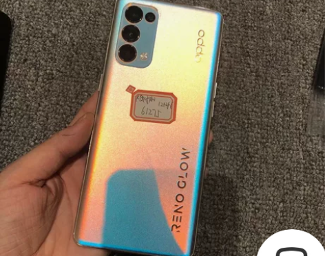 帮朋友出 Oppo Reno5pro12+...