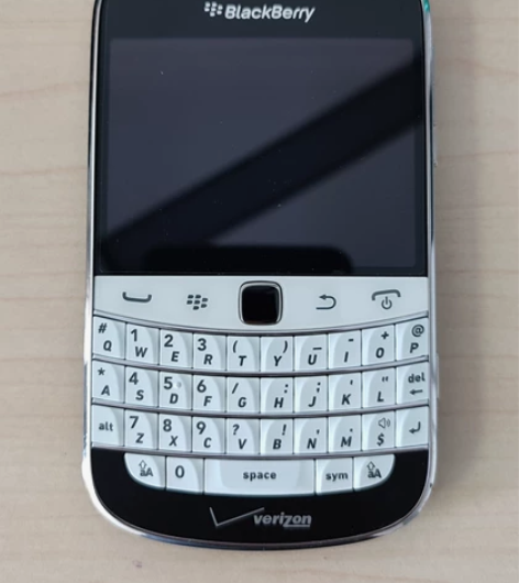 BlackBerry 黑莓 9900 熊...