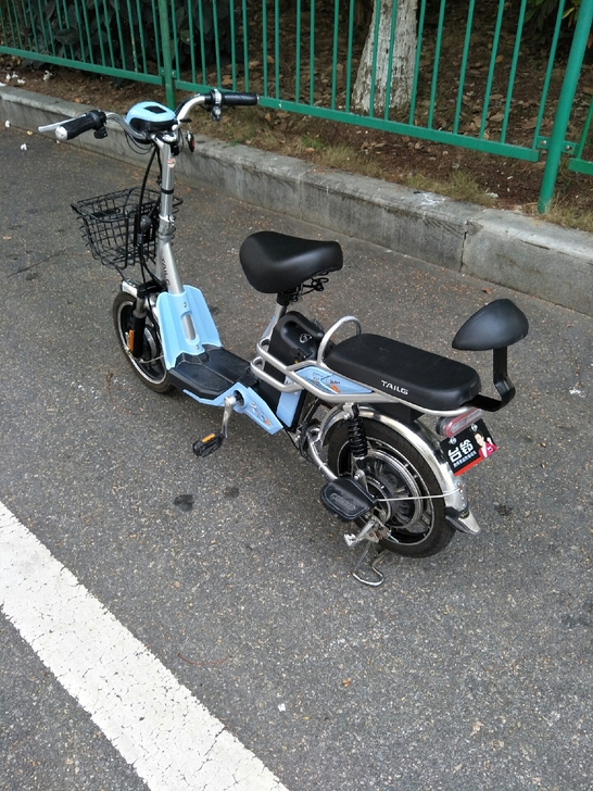 48V台铃锂电电动车转让,年初买的,还非常...