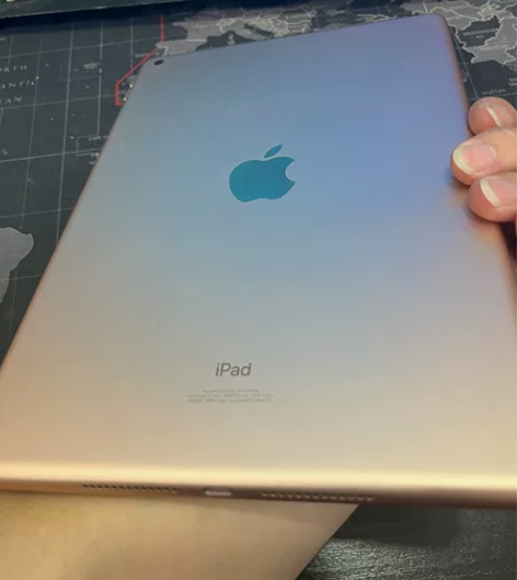 苹果ipad7代，10.2英寸屏，国行12...