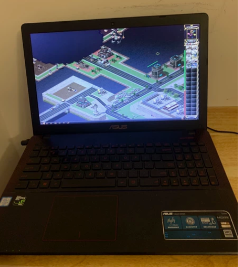 华硕飞行堡垒。自用电脑。小型游戏LOL等无...