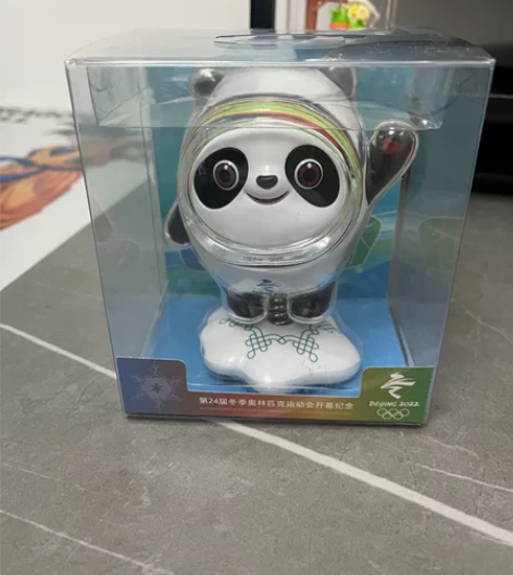 墩墩摇摆摆件 尺寸11.7cm 全新未拆封...