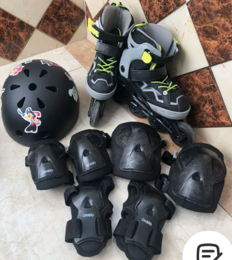 迪卡侬溜冰鞋儿童中大童轮滑鞋滑冰鞋滑轮鞋旱...