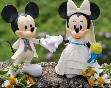 婚庆白色婚纱米奇米妮手办蛋糕摆件网红同款米...