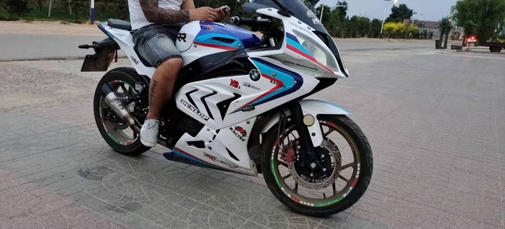 宝雕200cc，手续齐全可以过户，最低22...
