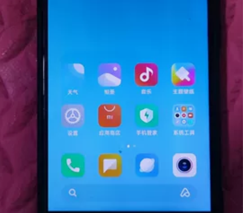 小米5X 4+32 感兴趣的话点“我想要”...