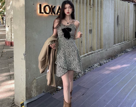 JOEYJOY酒一吊带连衣裙女夏2022新...