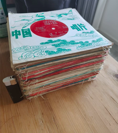 老黑胶唱片 80年代老薄膜唱片，老红膜唱片...