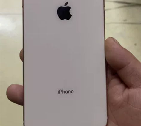 出一台个人苹果8plus 国行256...