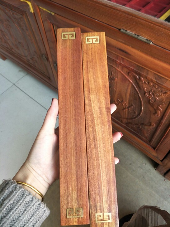好花梨木镶嵌铜镇尺