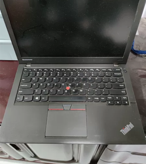 联想ThinkPad X250 15年的i...