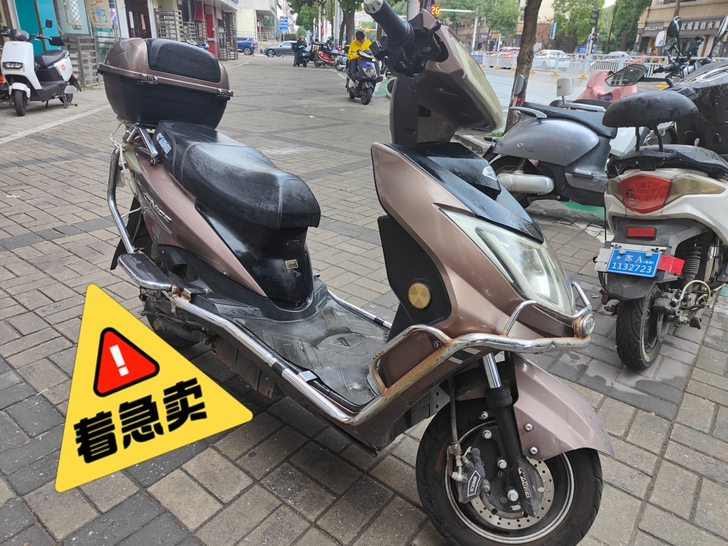 72V32大电瓶,一手车,诚心出手,价格可谈