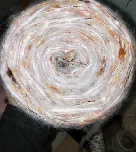 新出复古色手混线大团福袋,一团够一个包包的...