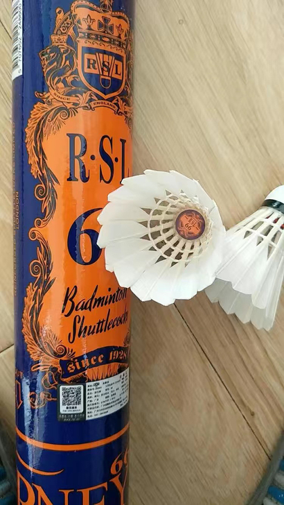 亚狮龙RSL羽毛球12只装训练比赛用球飞行...