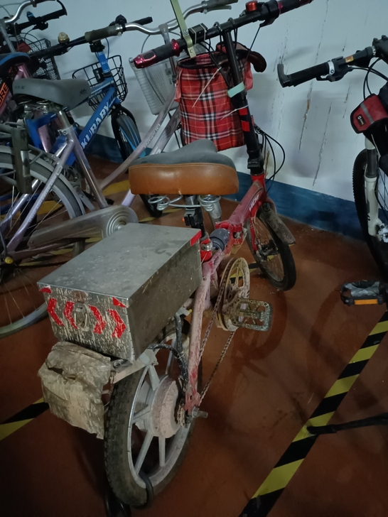 48v电动折叠单车,无电池,仅限龙光城自提...