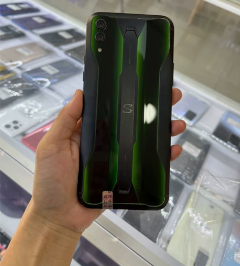 喜欢玩游戏的福利来了!黑鲨2Pro 12+...