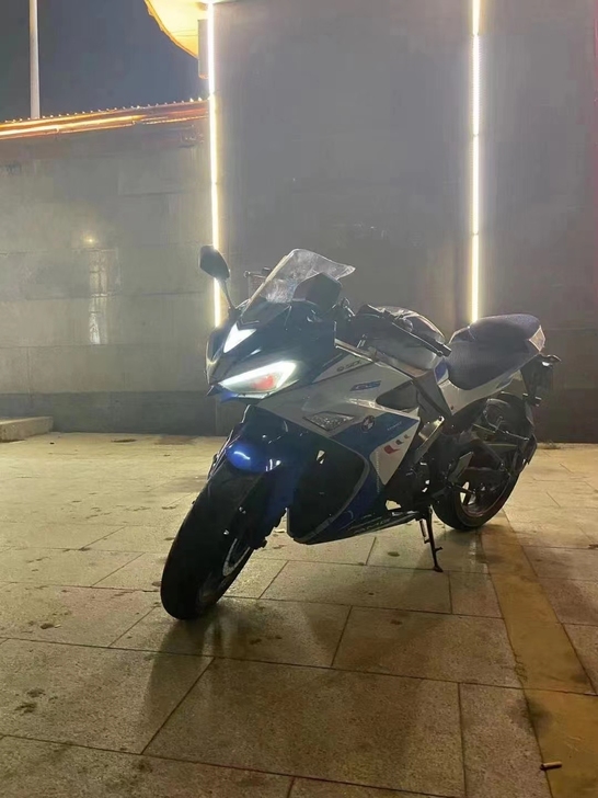 18年5月落地准新V6趴赛250,国四电喷...