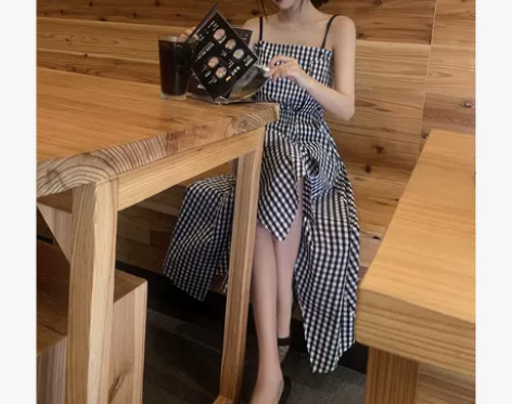 大喜2019新款夏黑白格简约高腰显瘦复古吊...