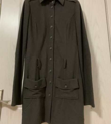 阿玛施专柜正品压缩羊毛魔术衣，墨绿色羊毛面...