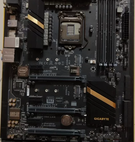 技嘉Z170X-UD3 豪华大板出售，支持...