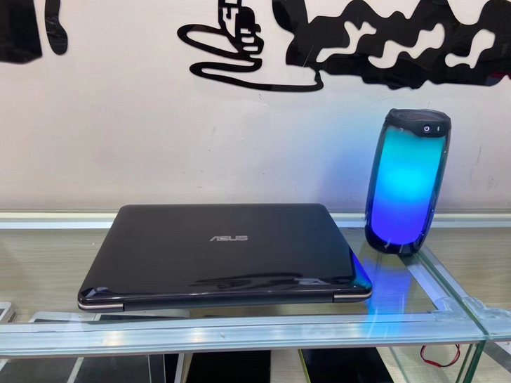 华硕超薄笔记本 i3处理器 4g 内存 2...