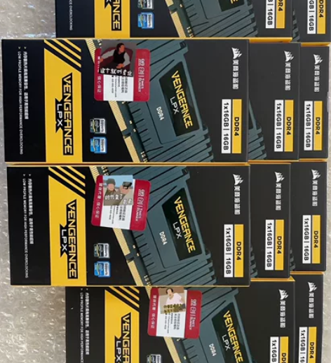 海盗船复仇者内存条 ddr4代 32G 2...