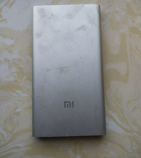 移动电源,小米充电宝5000mA ,正常使...