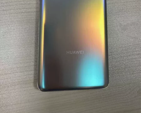 华为Mate405G 8+256 白色 成...