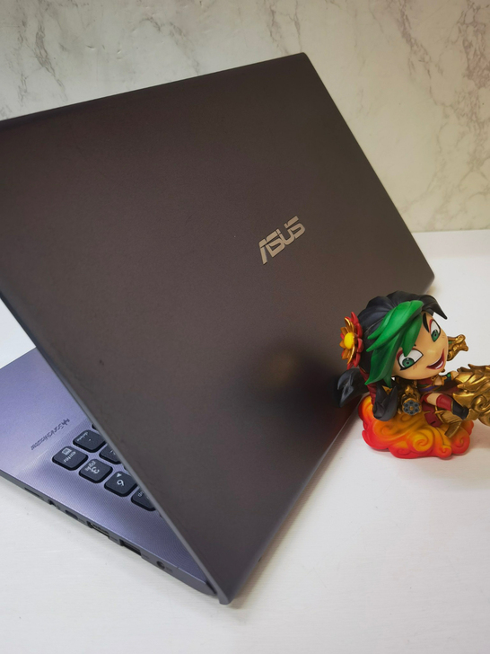 华硕y5100ub,i5-8250u处理器...